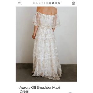 XL Baltic Born Off the shoulder Maxi Dress
